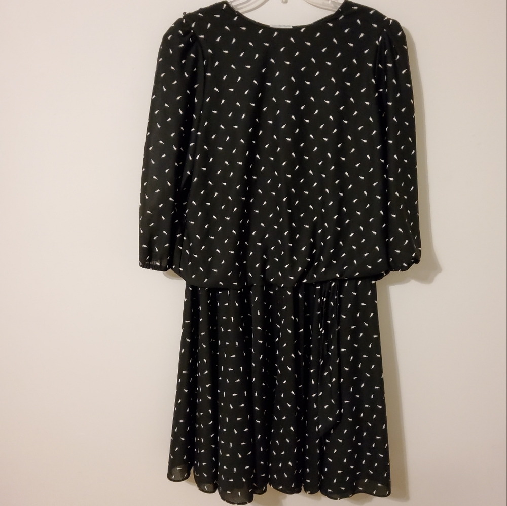 Lucky Barbara Black & White Tulip Print Blouson Dress Scoop Neck Size 16 1/2